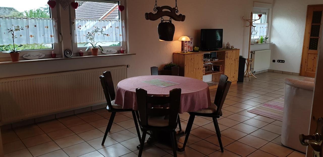 Ferienwohnung Weingut Leis Oestrich-Winkel Esterno foto