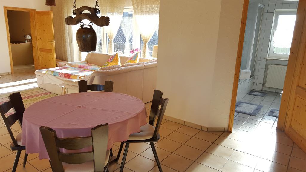 Ferienwohnung Weingut Leis Oestrich-Winkel Camera foto