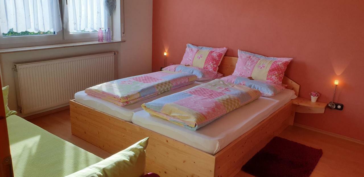 Ferienwohnung Weingut Leis Oestrich-Winkel Esterno foto